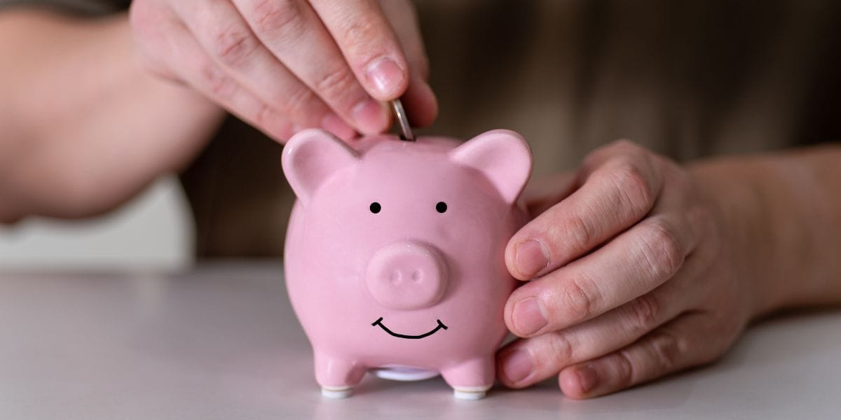 Feature image for What is micro-investing – and should you do it?